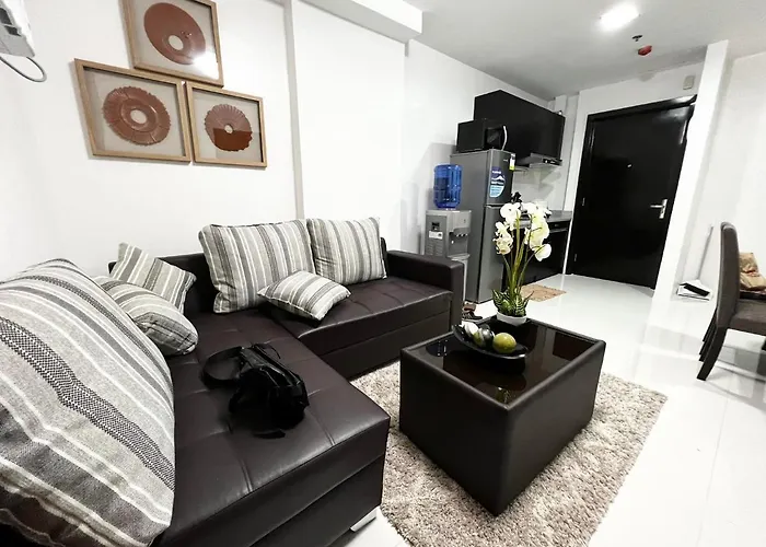 Bamboo Bay Condominium Aparthotel